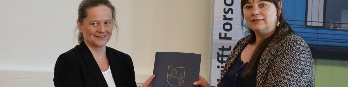 Bescheidübergabe von R. Thomsen an J. Koblitz